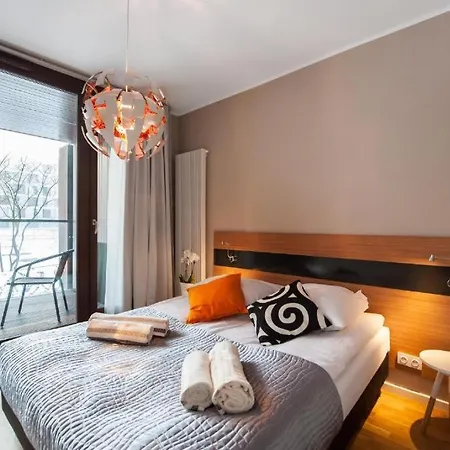 Apartment Deluxe Free Parking Warschau