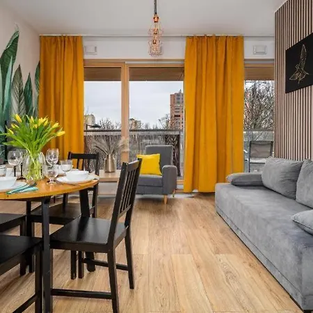 Apartment Deluxe Free Parking Warsaw