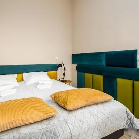 Апартаменты Deluxe Free Parking Варшава