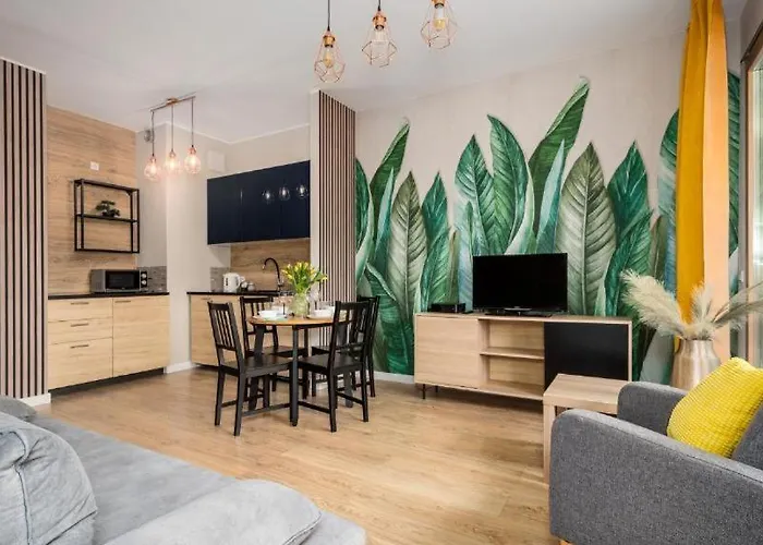 Deluxe Free Parking Warszawa