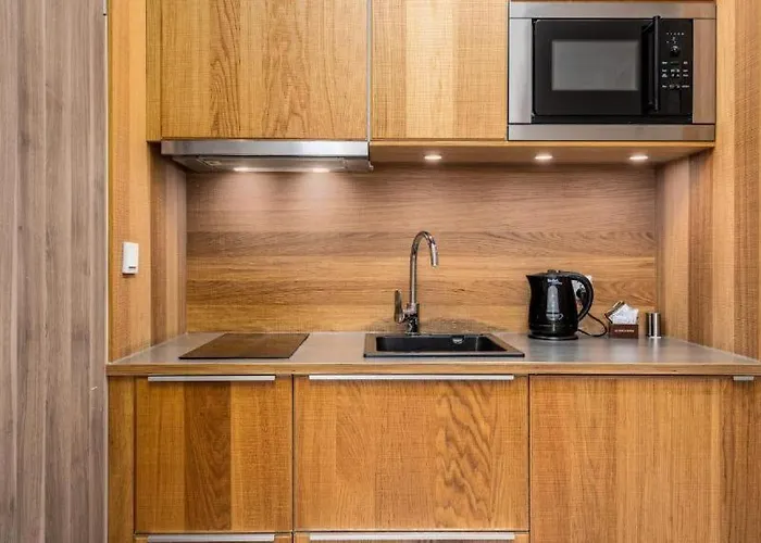 Deluxe Free Parking Warszawa